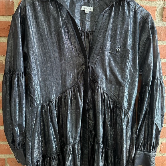 Pilcro Long Sleeve V-Neck Metallic High Low Dress. Size XS. - Picture 6 of 7